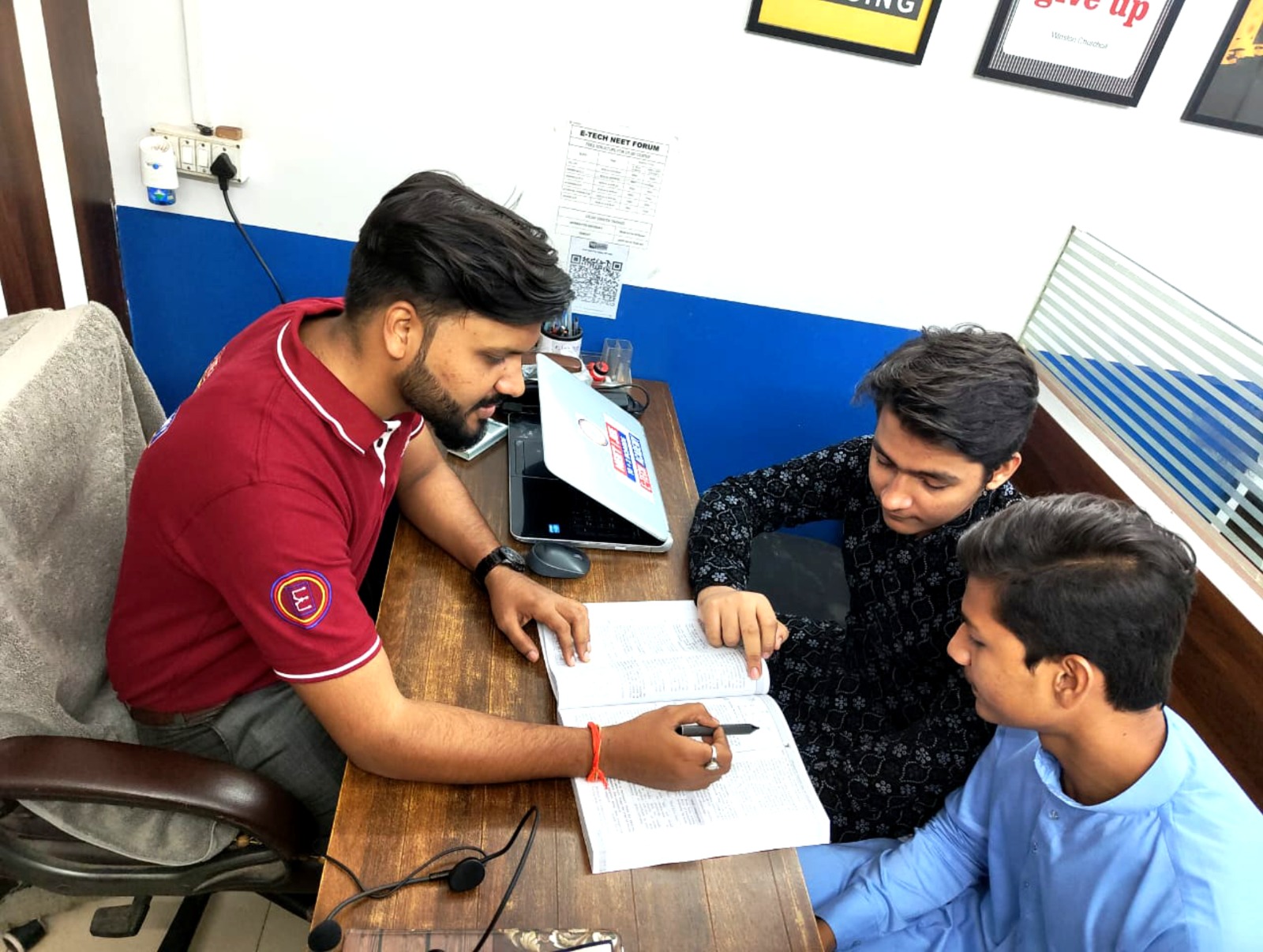 Doubt clearing session at E-Tech Academy